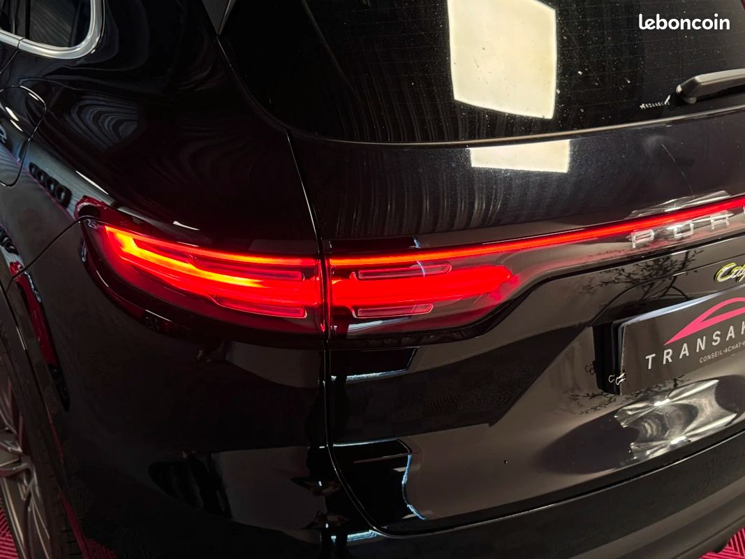 PORSCHE CAYENNE E-Hybrid 3.0 V6 462 ch Tiptronic BVA S / SUIVI PORSCHE (image 38)