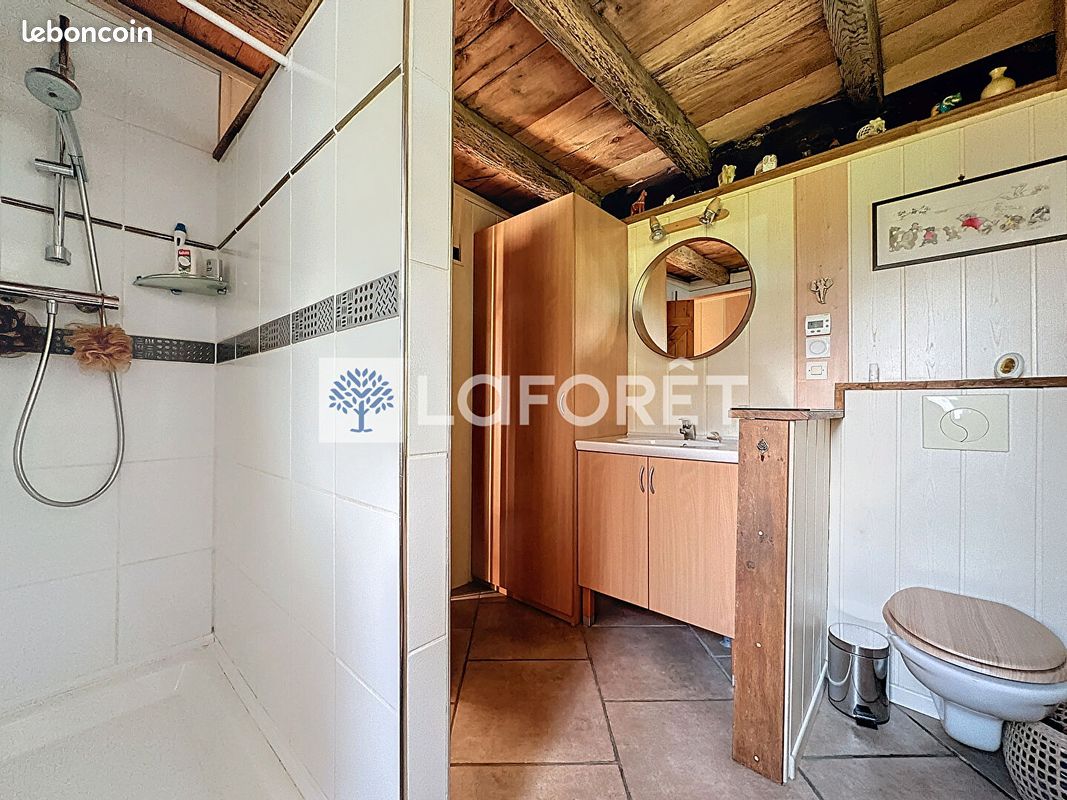 Propriété 6 pièces 144 m² - Glénay 79330 (image principale 6)