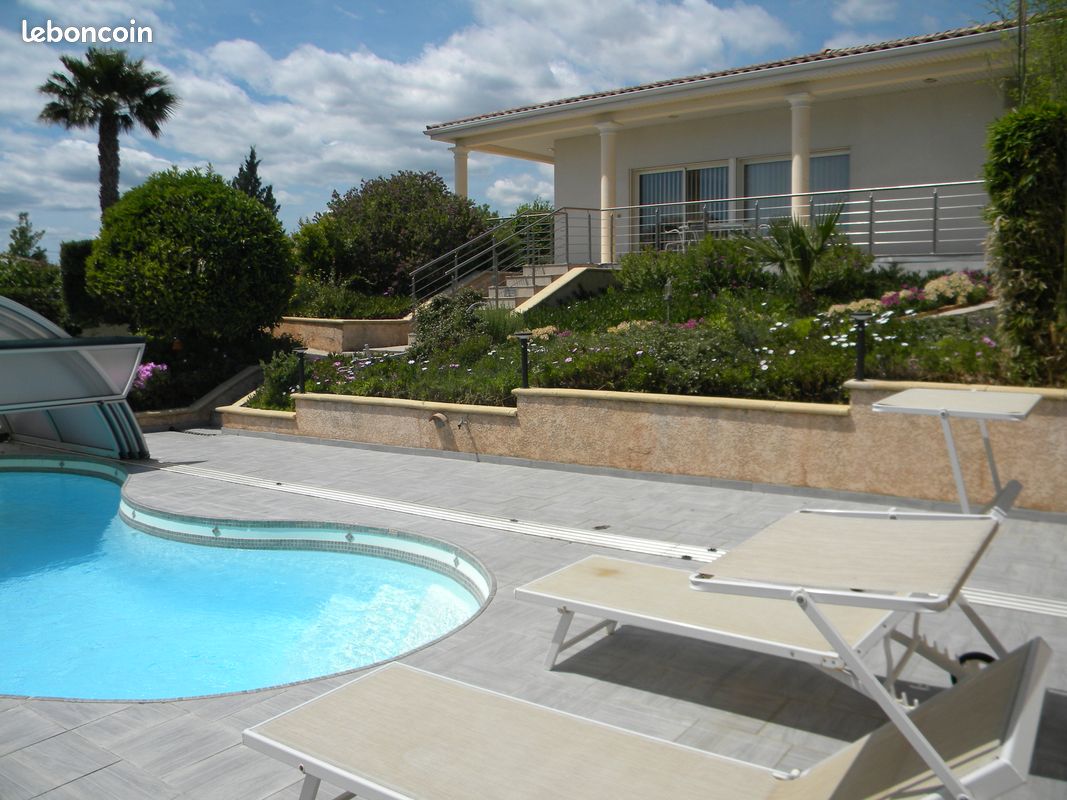 Maison 4 pièces 156 m² · à Puissalicon · 156 m² · 475 000 €