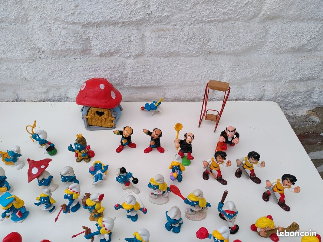 Catalogue de la collection des schtroumpfs et Schleich -2012 - 10x14,5 cm