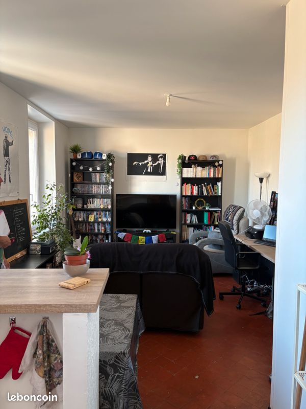 Appartement 2 pièces 43 m² · à Carpentras · 43 m² · 550 €