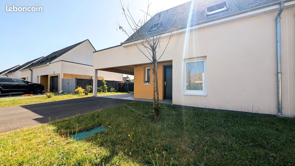 Maison 5 pièces 925 m² · à Spay · 925 m² · 208 000 €