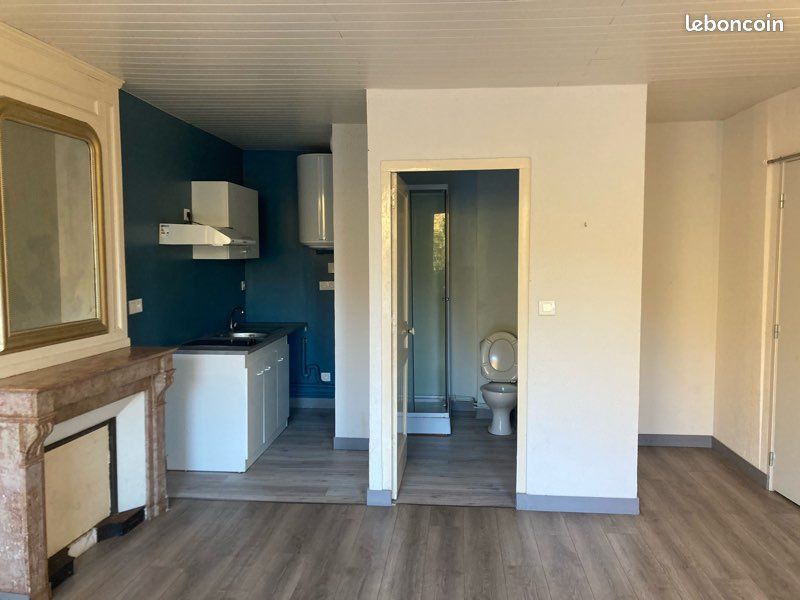 Appartement 1 pièce 29 m² · à Poligny · 29 m² · 420 €/mois