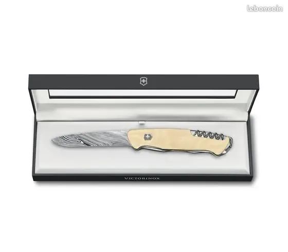 Couteau suisse Victorinox Ranger 55 Damas Limited Edition 2023i