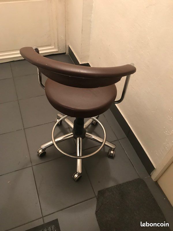 Chaises (image 2)