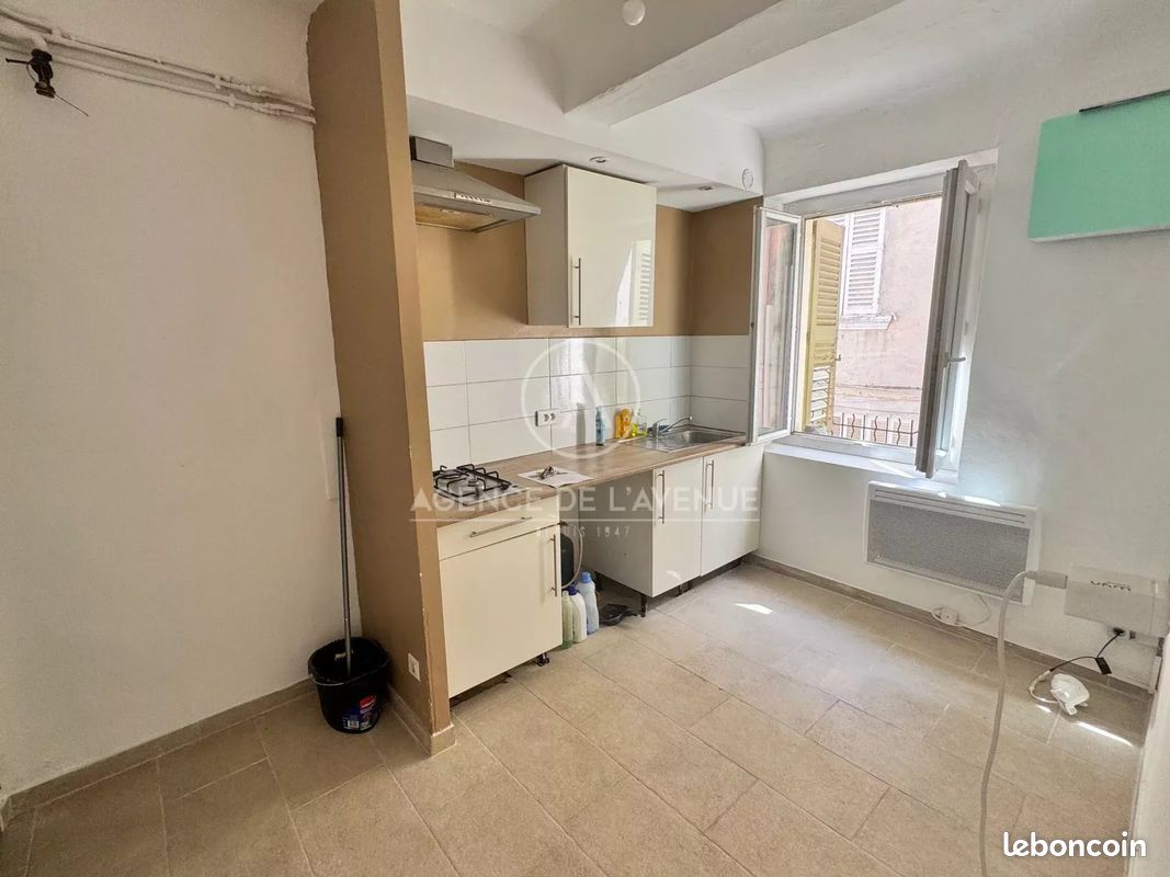 Appartement 1 pièce 23 m² · à La Seyne-sur-Mer · 23 m² · 425 €/mois