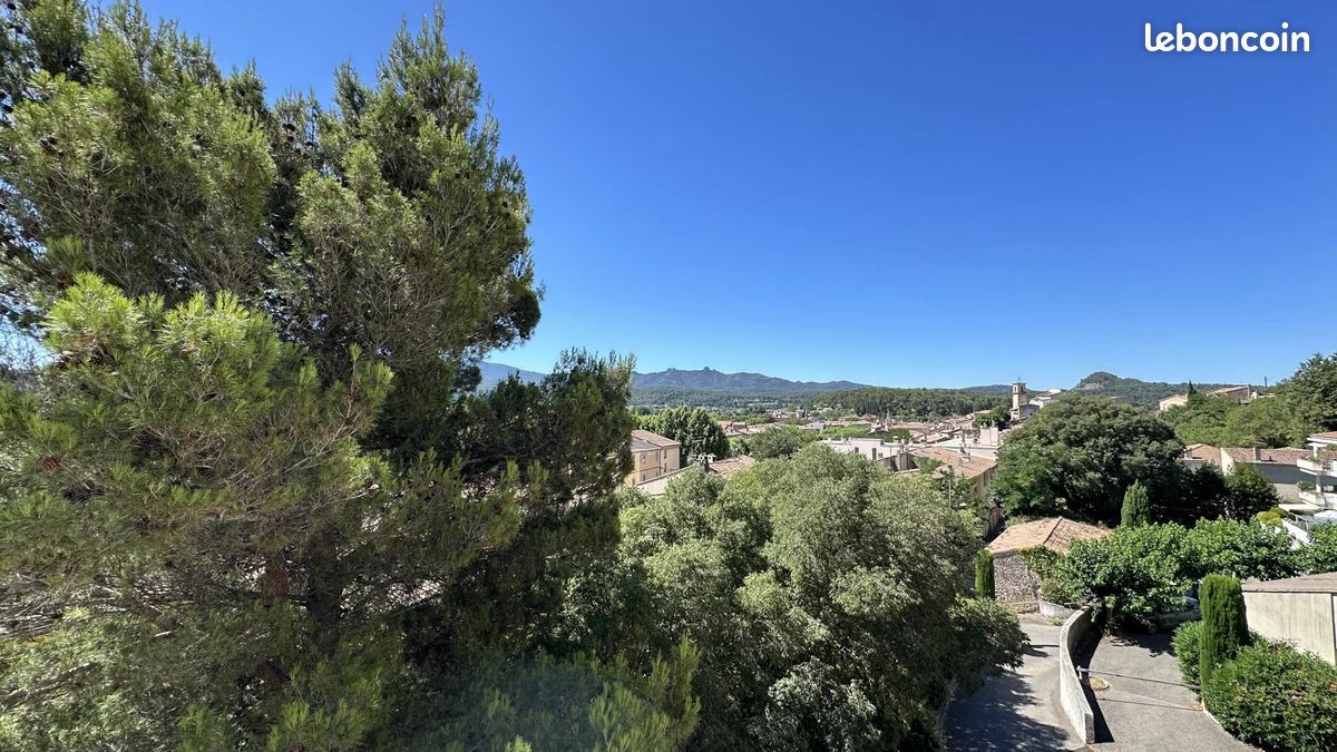 Appartement 3 pièces 93 m² · à Gardanne · 93 m² · 1 250 €