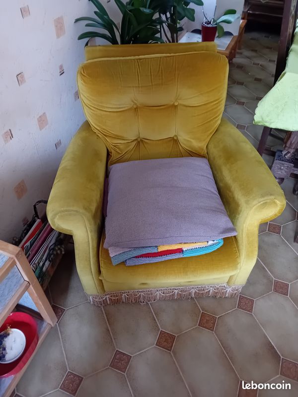 Canapé 3 place convertible avec 2 fauteuille (image 2)