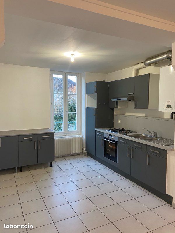 Appartement 2 pièces 41 m² · à Nevers · 41 m² · 525 €