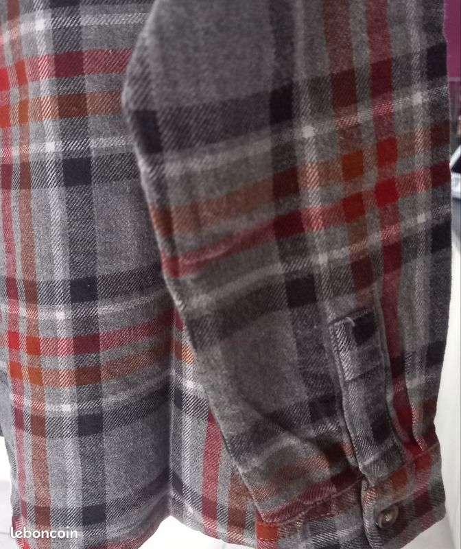 Belle Chemise Garçon Tape à L'OEIL Taille 6ans (image 8)