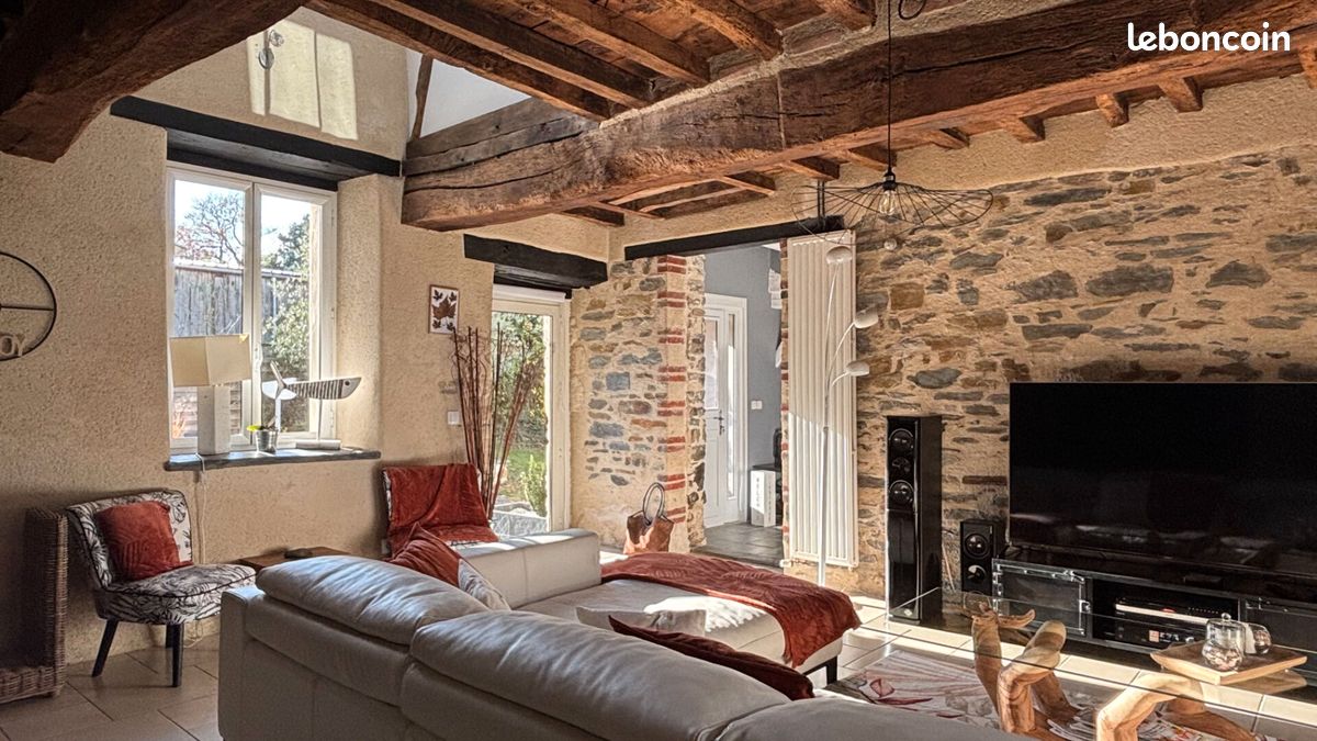 Maison 6 pièces 270 m² · à Vern-sur-Seiche · 270 m² · 710 000 €