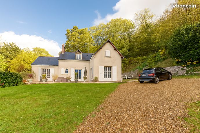 Maison avec jardin au calme