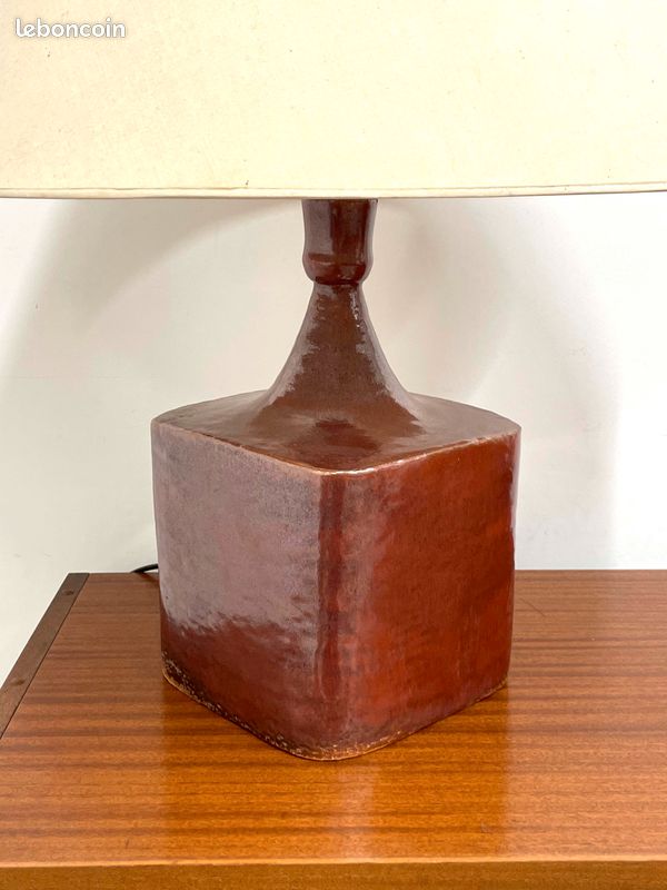 Grande lampe en céramique, signée et datée de 1979 (image 3)