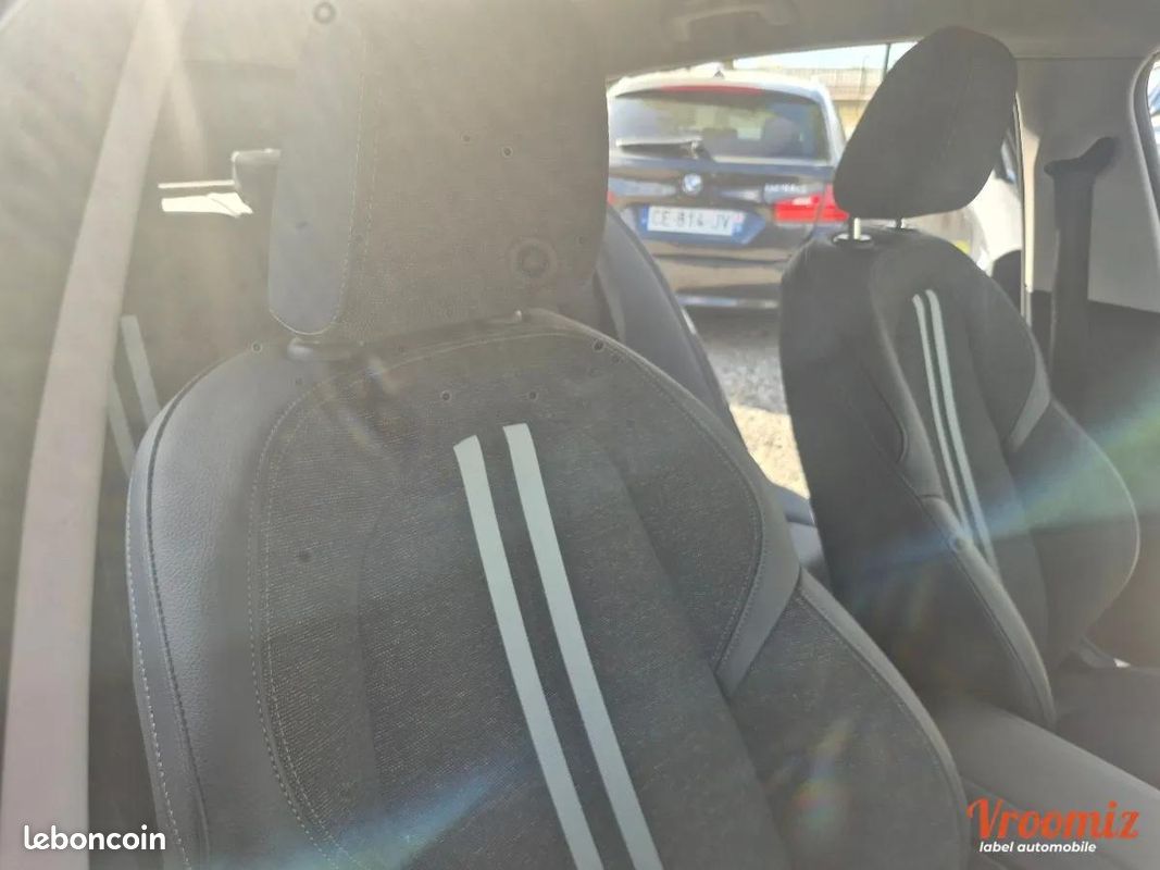 Bmw Serie 1 1.5 118 I 140 EDITION SPORT (image 25)