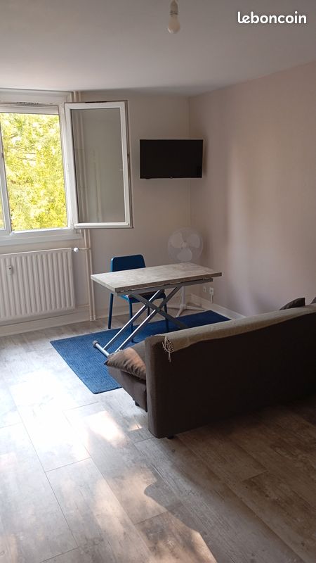 Appartement 1 pièce 24 m² · à Orléans · 24 m² · 530 €