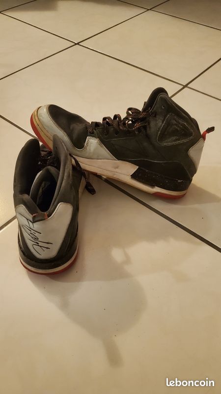Baskets Jordan homme taille 44,5 (image 9)