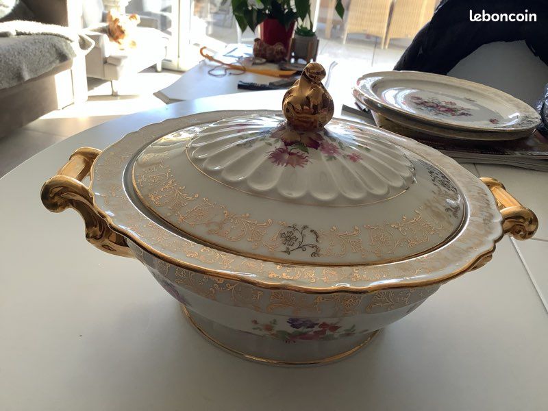 Soupière en porcelaine (image 1)