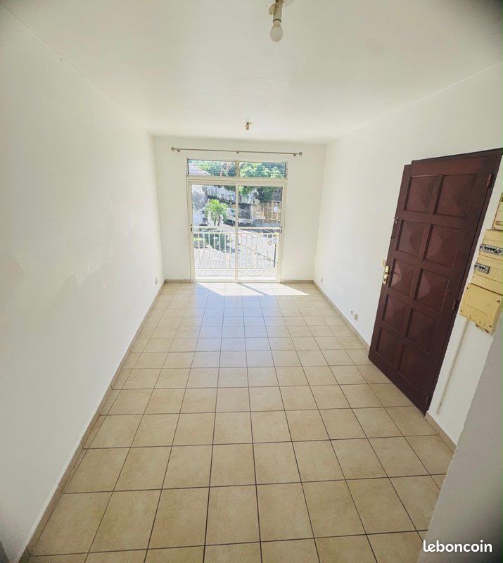 Appartement 2 pièces 36 m² · à Basse-Terre · 36 m² · 500 €