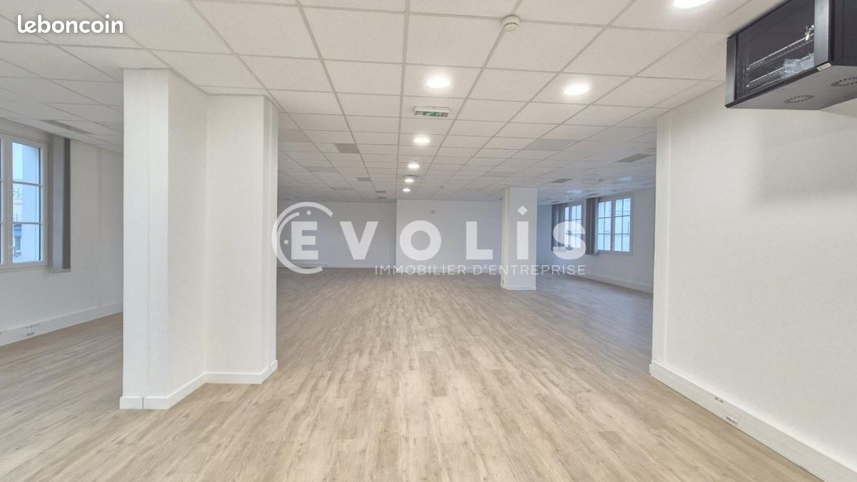 Bureaux 135 m² (image 2)