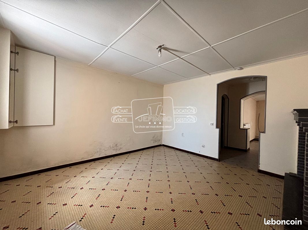 Maison 6 pièces 139 m² · à Le Loroux-Bottereau · 139 m² · 159 000 €