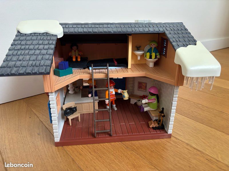 Playmobil Family Fun 9280 Chalet avec skieurs (image 6)