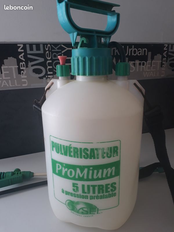Pulvérisateur à main 5L (image 3)