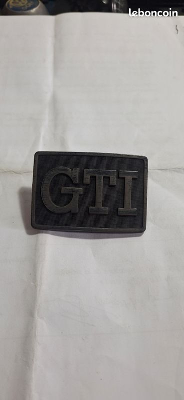 Sigle d'aile golf 2 gti (image 1)