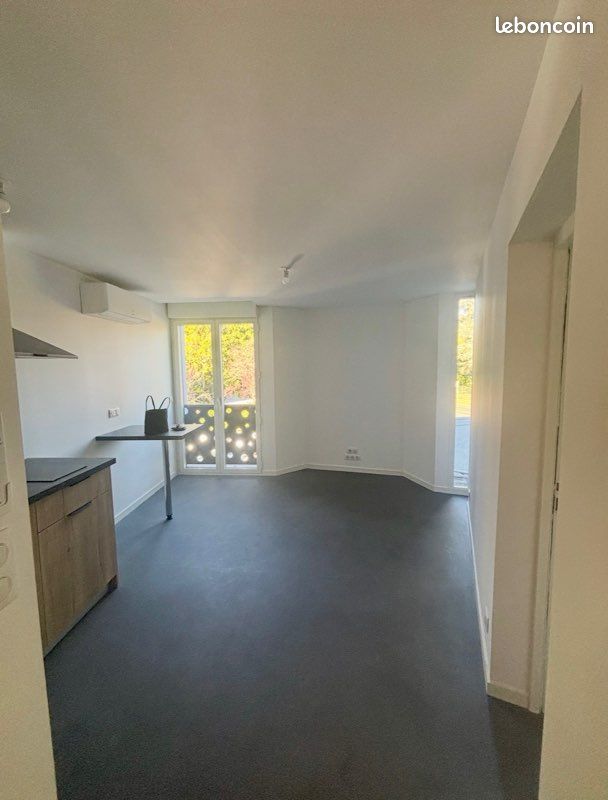 Appartement 2 pièces 33 m² · à Pau · 33 m² · 530 €/mois