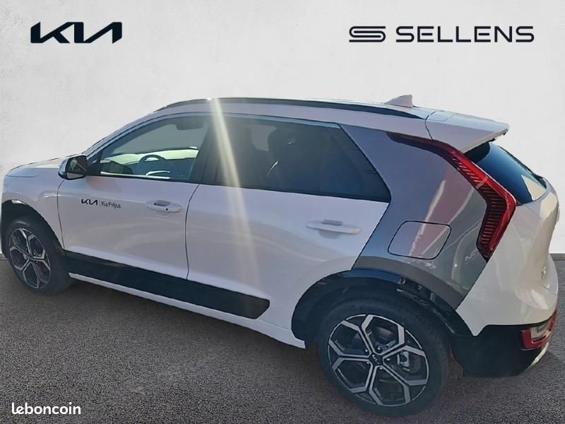 Kia Niro 1.6 GDi 129ch HEV Premium DCT6 (image 2)