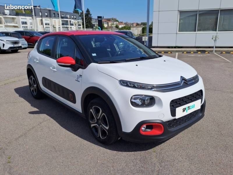 Citroën C3 PureTech 82 S&S BVM5 Graphic (image 3)