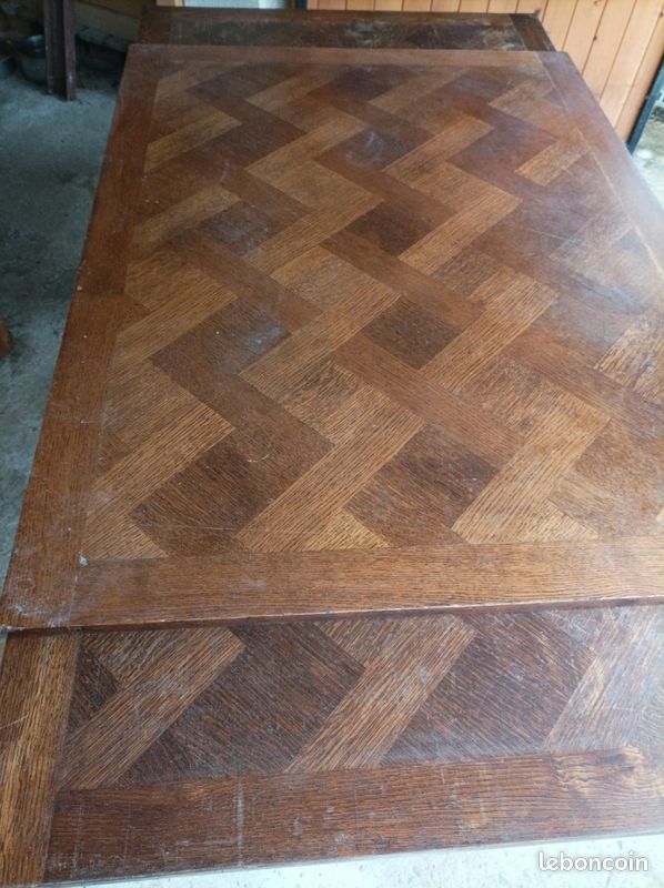 Table (image 1)