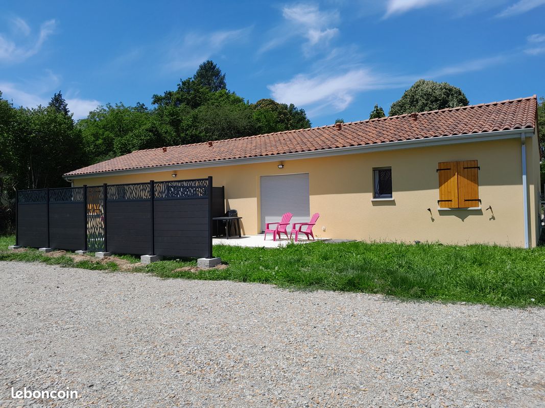 Maison neuve, meublée,67m², plain pied, 2 Chambres, TV,WIFI,2 Parking,SAINT PARDOUX,proche bourg/Lac - Saint-Pardoux-le-Lac 87250 Saint-Pardoux (image principale 0)