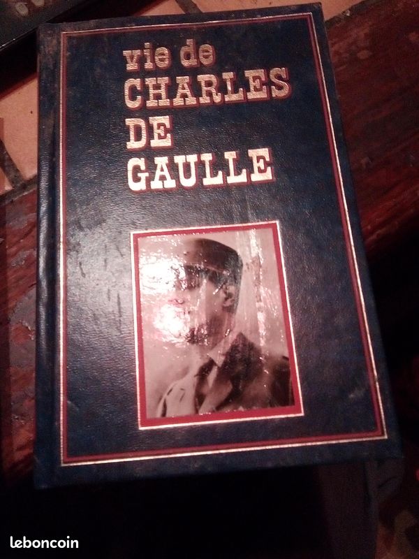 Livre " vie de Charles de Gaulle" (image 3)