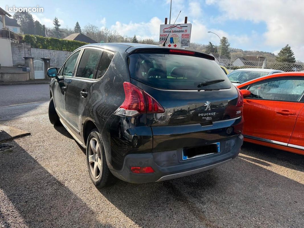 Peugeot 3008 (2) 1.6 bluehdi 120 s&s crossway (image 4)