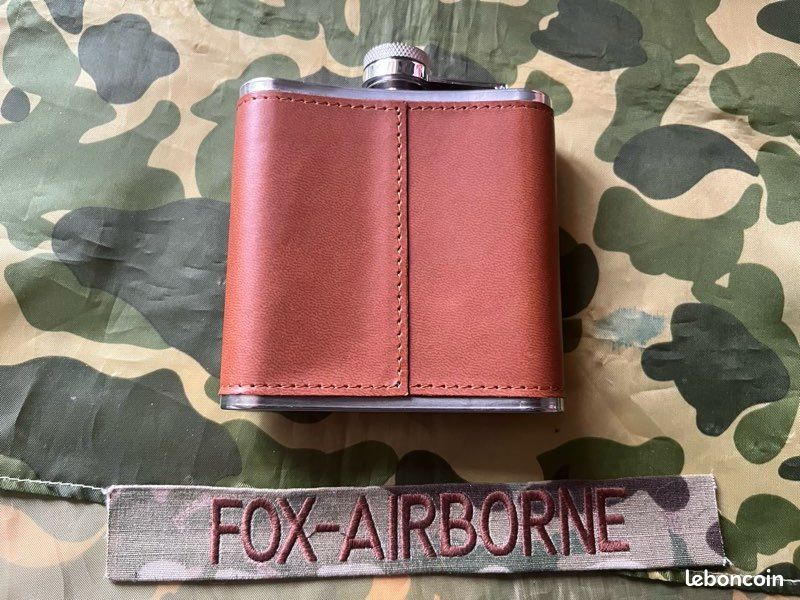 Flasque inox et cuir - Collection