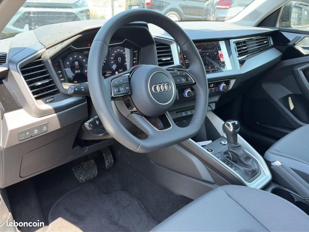 AUDI A1 SPORTBACK 30 tfsi 116 s line s tronic 7 (image 10)