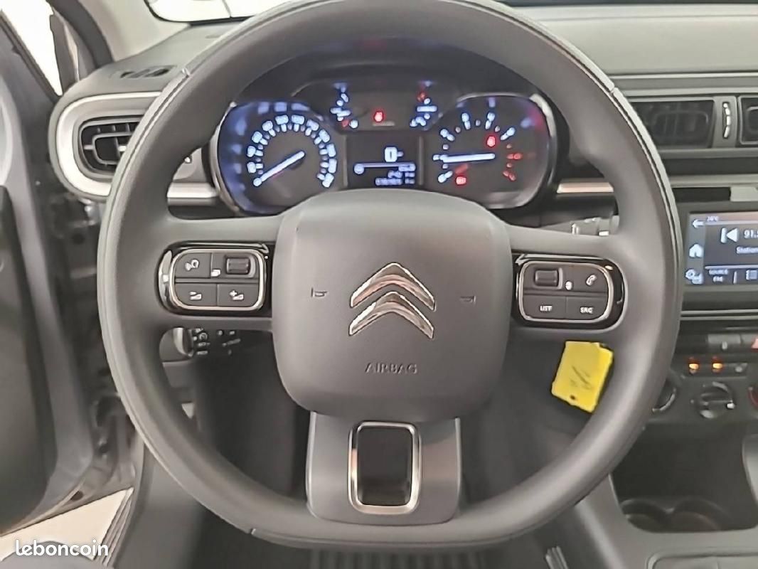 Citroën C3 PureTech 83 S&S BVM5 - YOU (image 9)