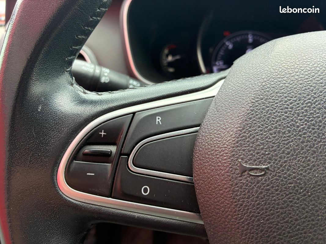 Renault MÉGANE IV Estate Intens 1.5 dCi 110 cv - GARANTIE 12 MOIS (image 20)