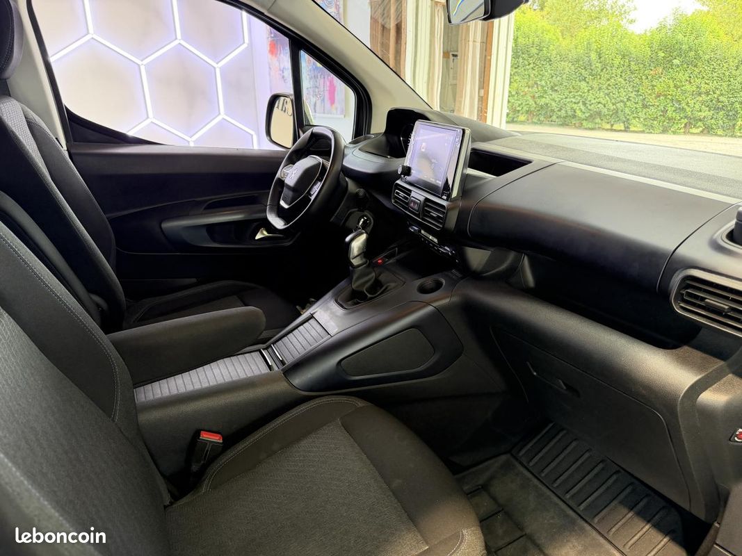 Peugeot rifter combi 1.5 bluehdi 100ch l1 allure garantie 12 mois (image 18)