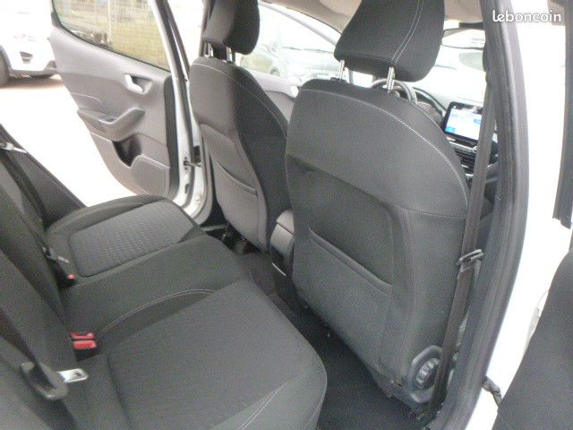 FORD Fiesta Titanium (image 8)