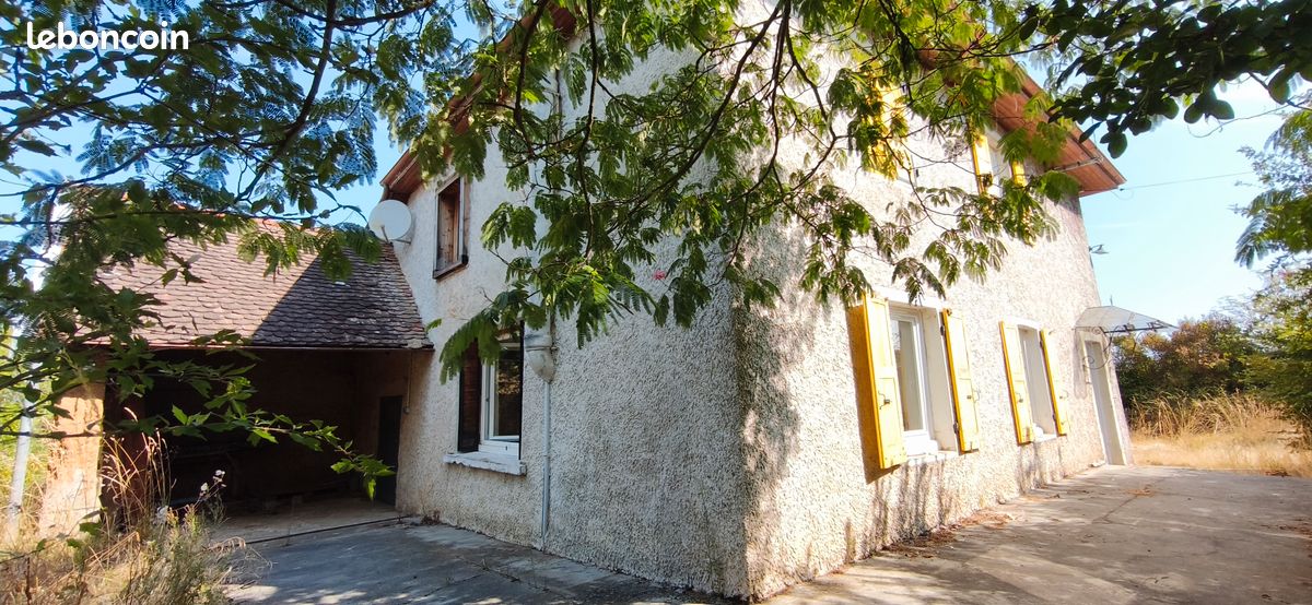 Maison 6 pièces 165 m² · à Les Avenières Veyrins-Thuellin · 165 m² · 290 000 €