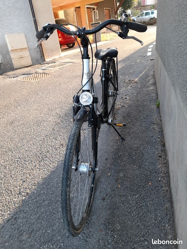 Vélo de ville (image 1)