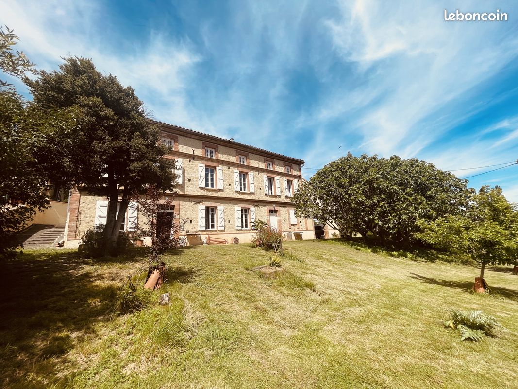 Maison 6 pièces 300 m² · à Villefranche-de-Lauragais · 300 m² · 565 000 €