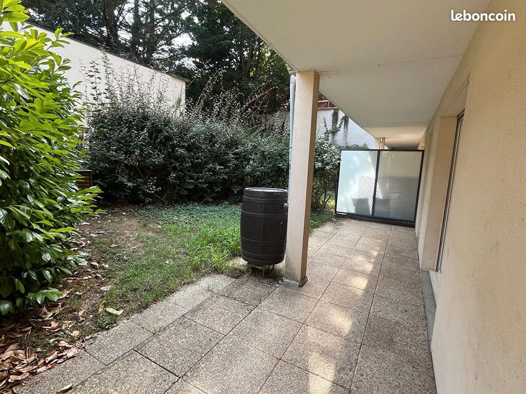 Appartement a louer - 3 pièce(s) - 61 m2 - Surfyn