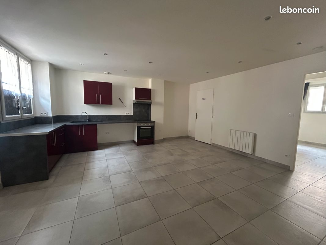 Appartement 2 pièces 40 m² · à Moulins · 40 m² · 510 €/mois