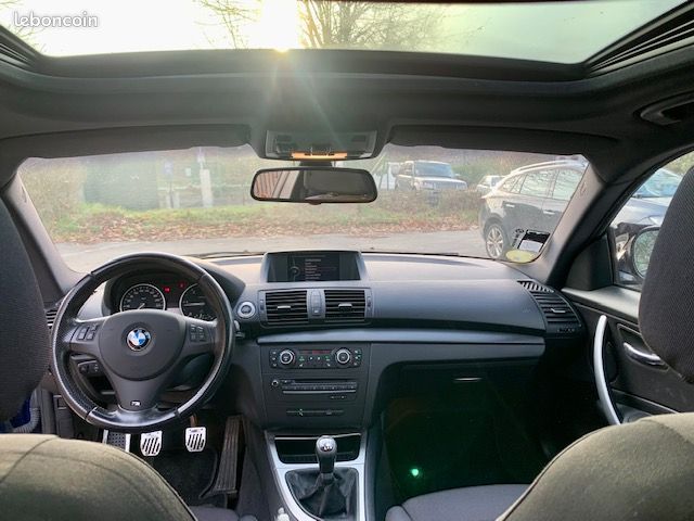 BMW serie1 coupe 120d pack M (image 5)