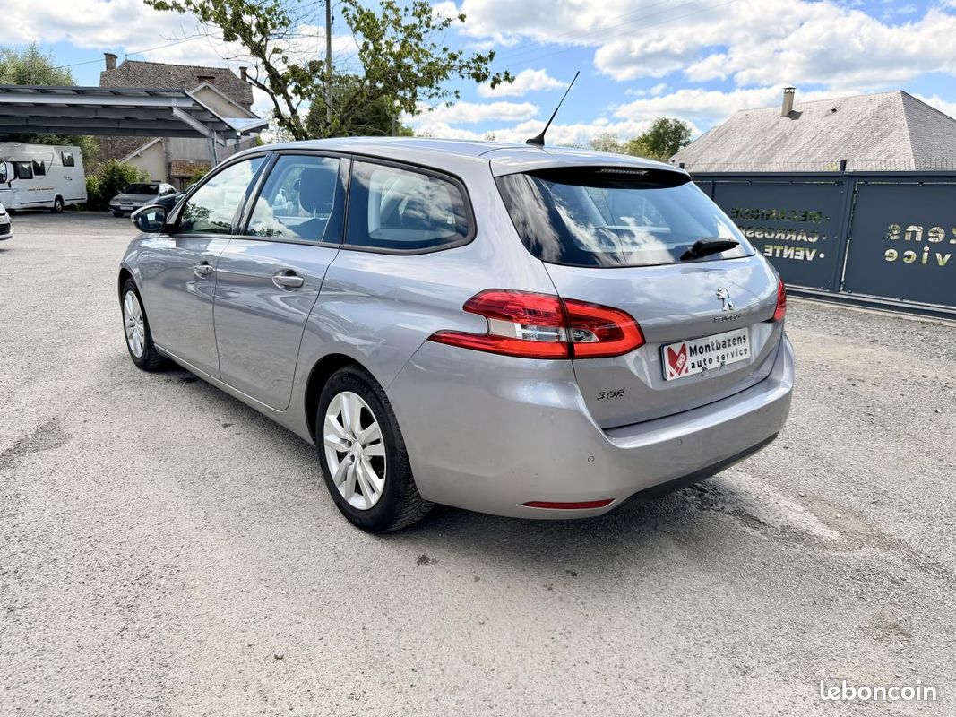 PEUGEOT 308 SW 1.5 BlueHDi 130ch EAT8 Active Business - 1ère main - 104900 kilomètres (image 3)