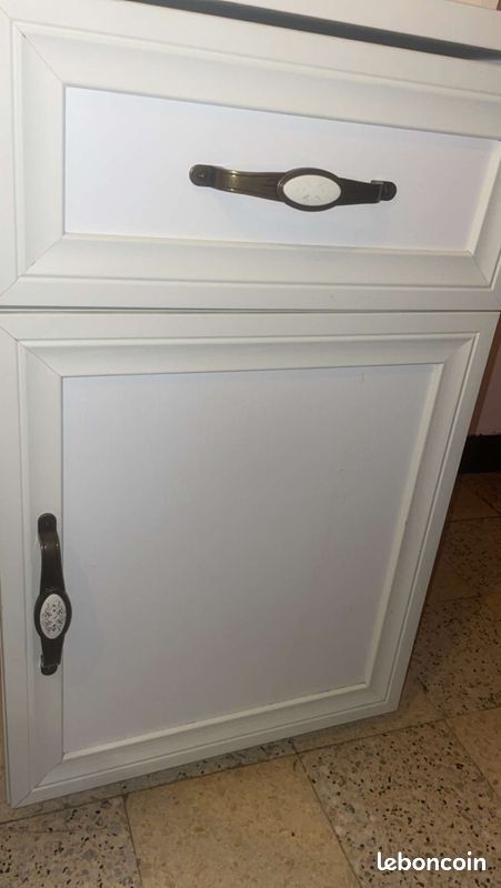Bureau en bois (image 4)