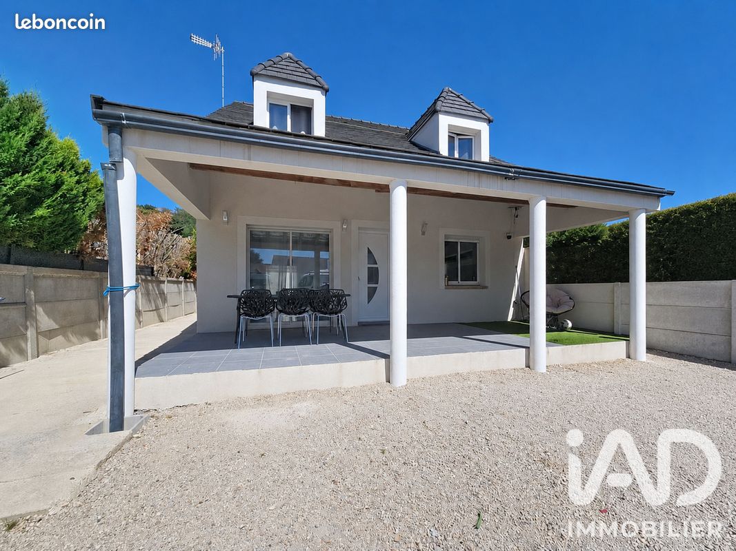 Maison 6 pièces 131 m² · à Linas · 131 m² · 390 000 €