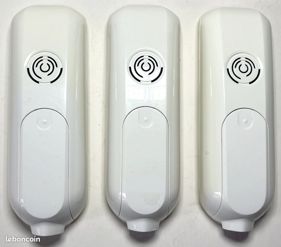 Téléphone sans fil 3 postes DECT Sagem D37V Trio - 1 base et 2 combinés (image 10)